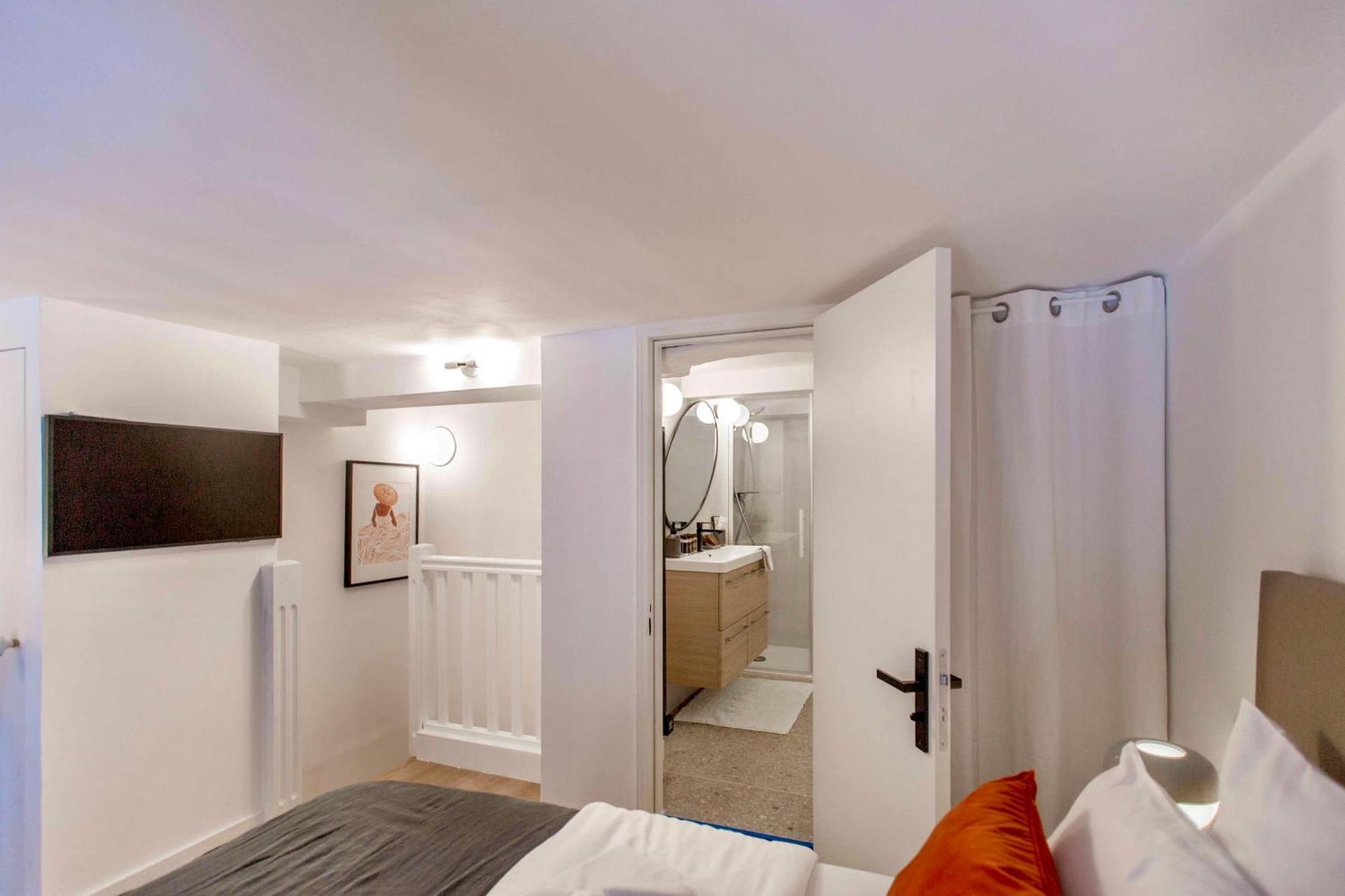 Suede Promenade Duplex Apartment At 1 Min From The Sea 2 Bathrooms 니스 외부 사진
