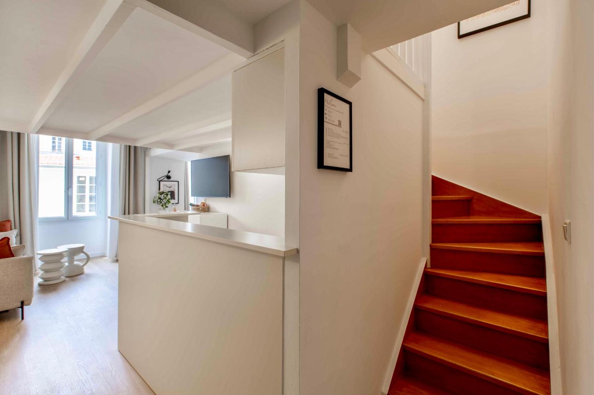 Suede Promenade Duplex Apartment At 1 Min From The Sea 2 Bathrooms 니스 외부 사진