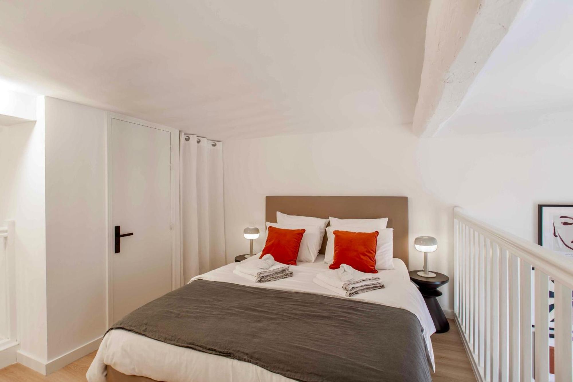 Suede Promenade Duplex Apartment At 1 Min From The Sea 2 Bathrooms 니스 외부 사진